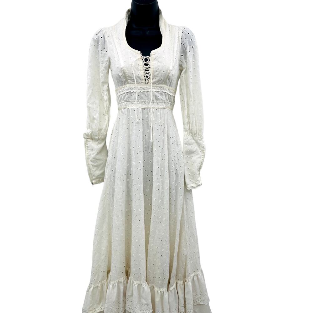 Gunne Sax Vintage Eyelet Prarie Lace Up Long Sleeve Dress - Picture 2 of 5